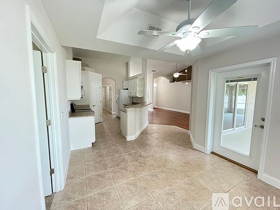 3rd image of 35 Weber Ln