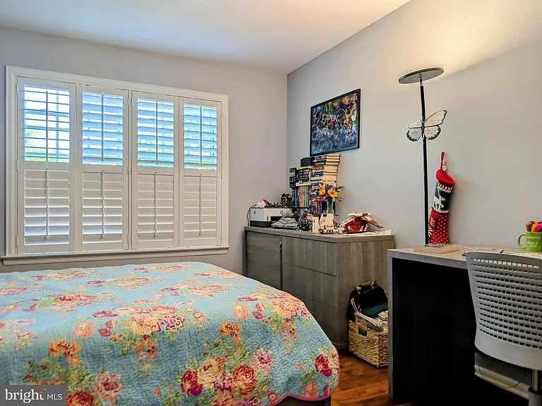 318 Brickhouse Rd — Photo 12