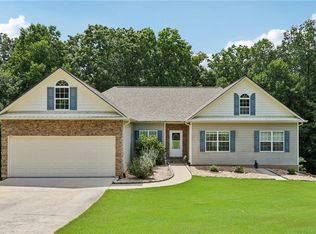 3576 Phoenix Cove Dr, Gainesville, GA 30506