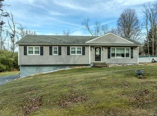1462 New York Rte #17-A, Warwick, NY 10990