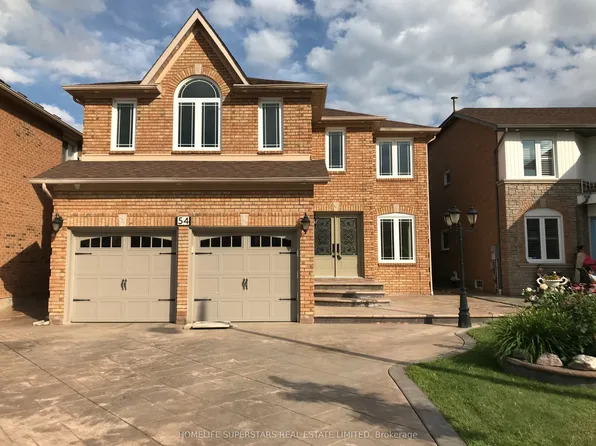 54 Hollybush St, Brampton, ON L6R 1A6