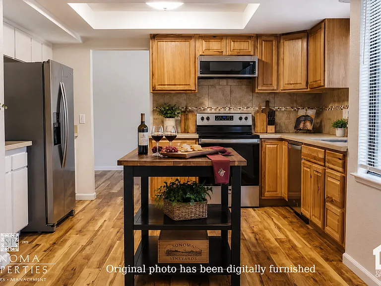 114 Melody Ct — Photo 10