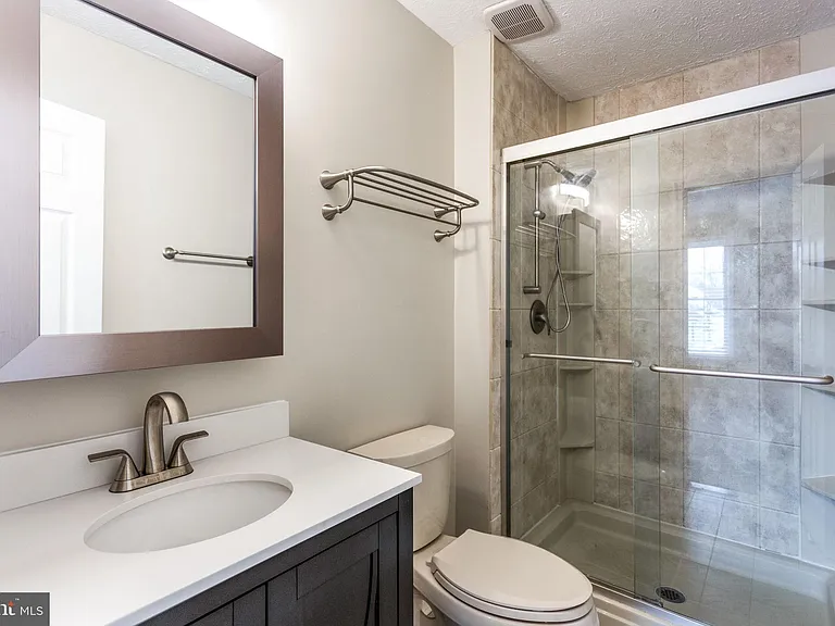 7920 Brightlight Pl — Photo 25