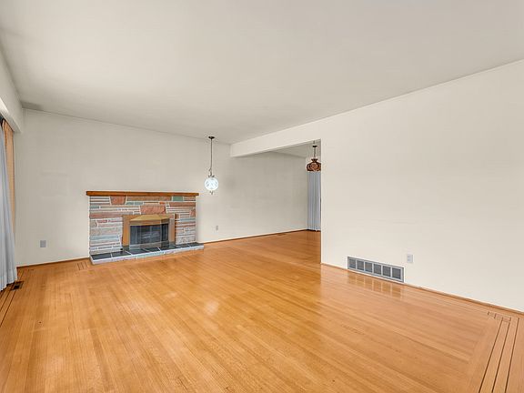 5th image of 6730 6th St
