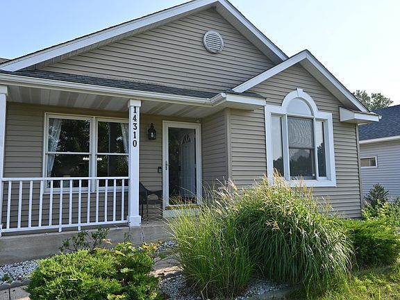 2nd image of 14310 Aspen Vale Dr