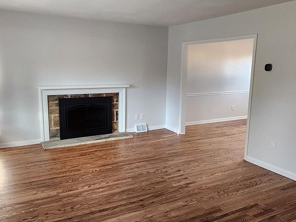 5th image of 213 Upper Valley Rd