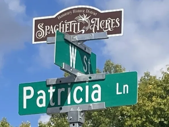 2215 W St, Merced, CA 95340