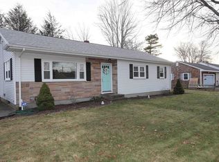9 Sharon St, Fairhaven, MA 02719
