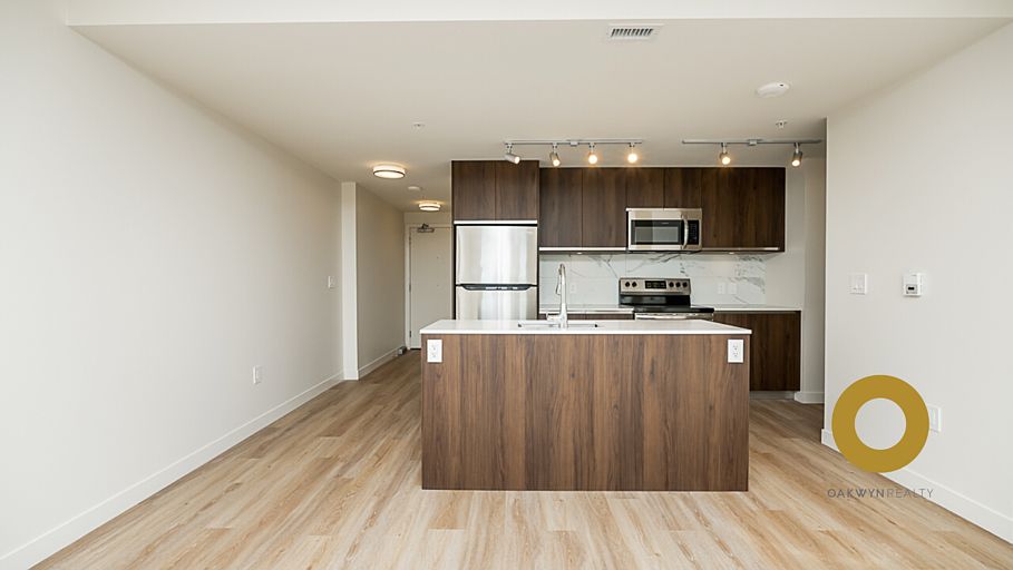 1st image of 6137 Cambie St