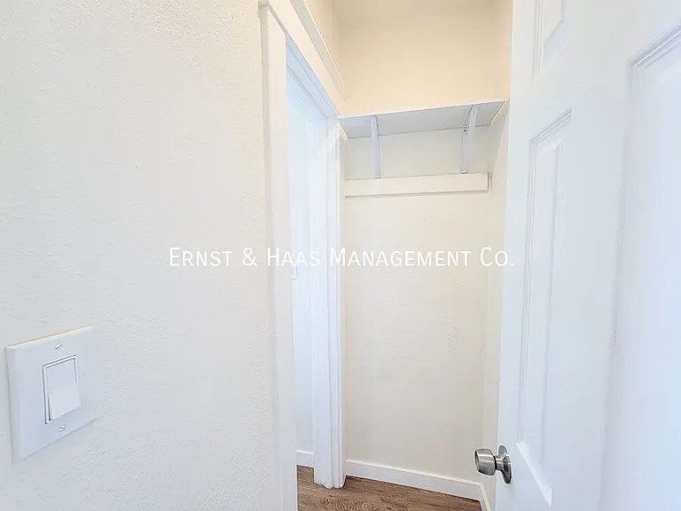 154 E Eagle St #1 — Photo 9