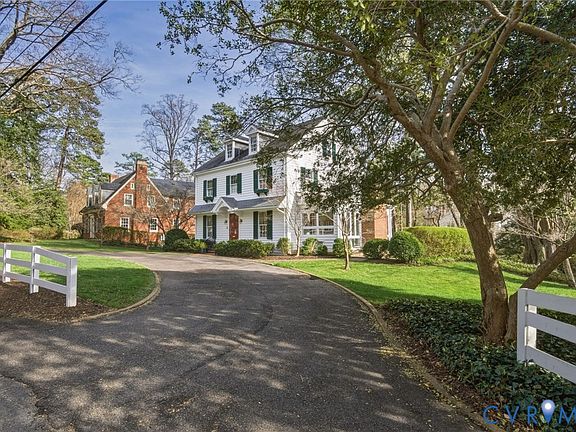 2nd image of 33 Towana Rd