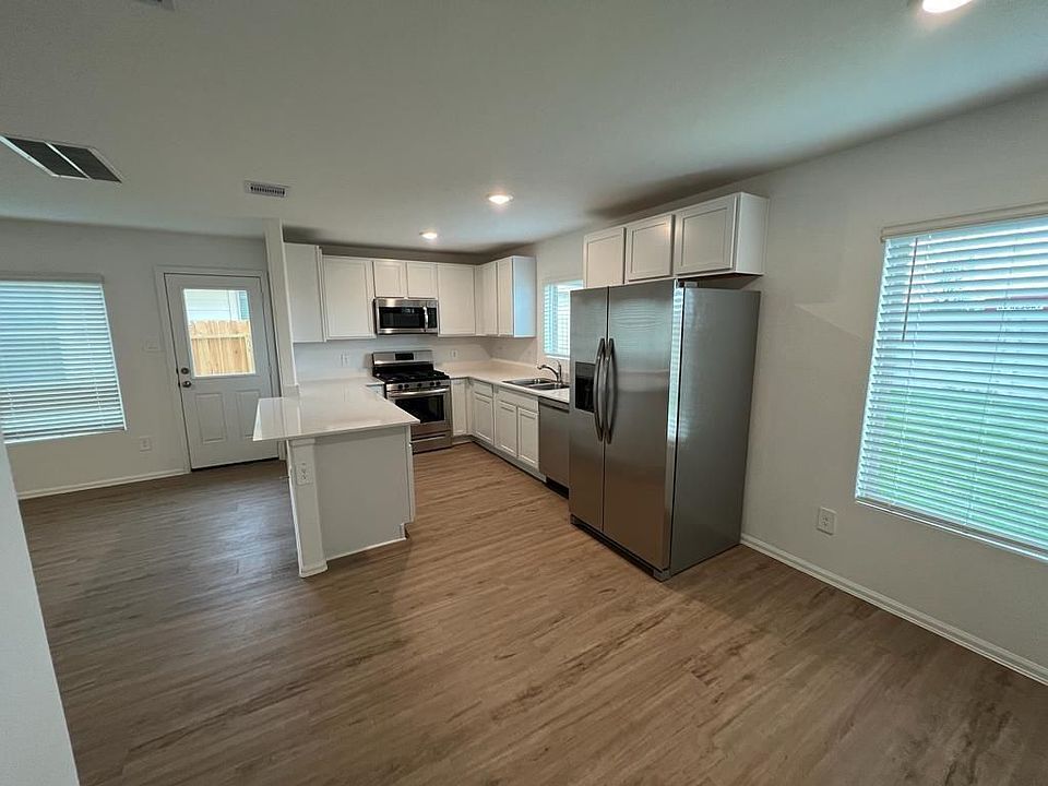 1st image of 18922 Western Falls Ct