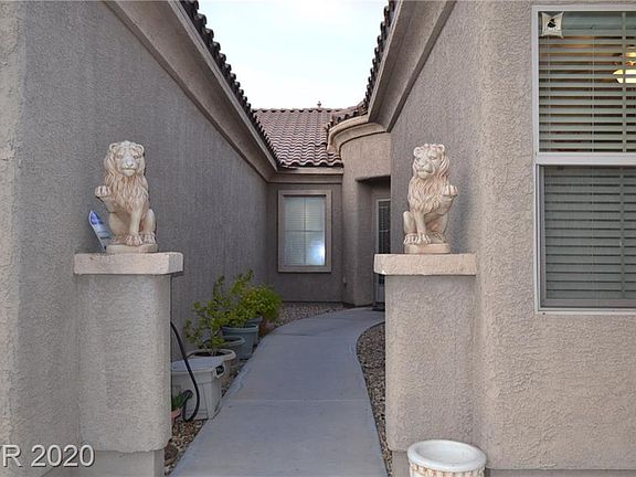 3rd image of 5684 Criollo Dr