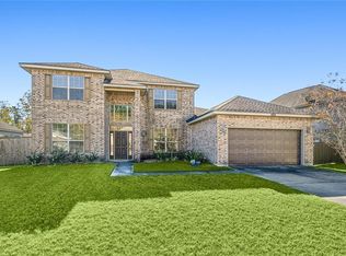 452 Autumn Haven Cir, Lacombe, LA 70445
