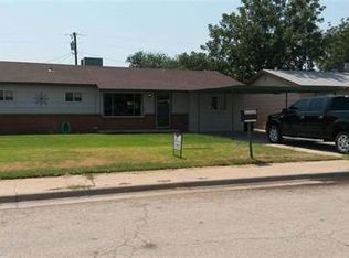 905 W Gore Ave, Lovington, NM 88260