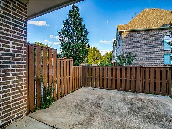 2nd image of 2981 Florence Way