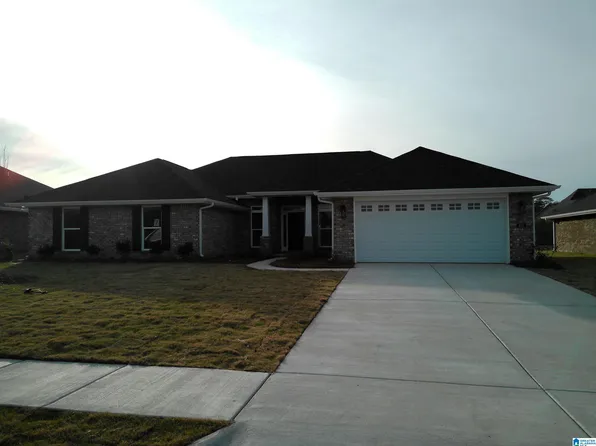 672 Jamestown Cir, Montevallo, AL 35115