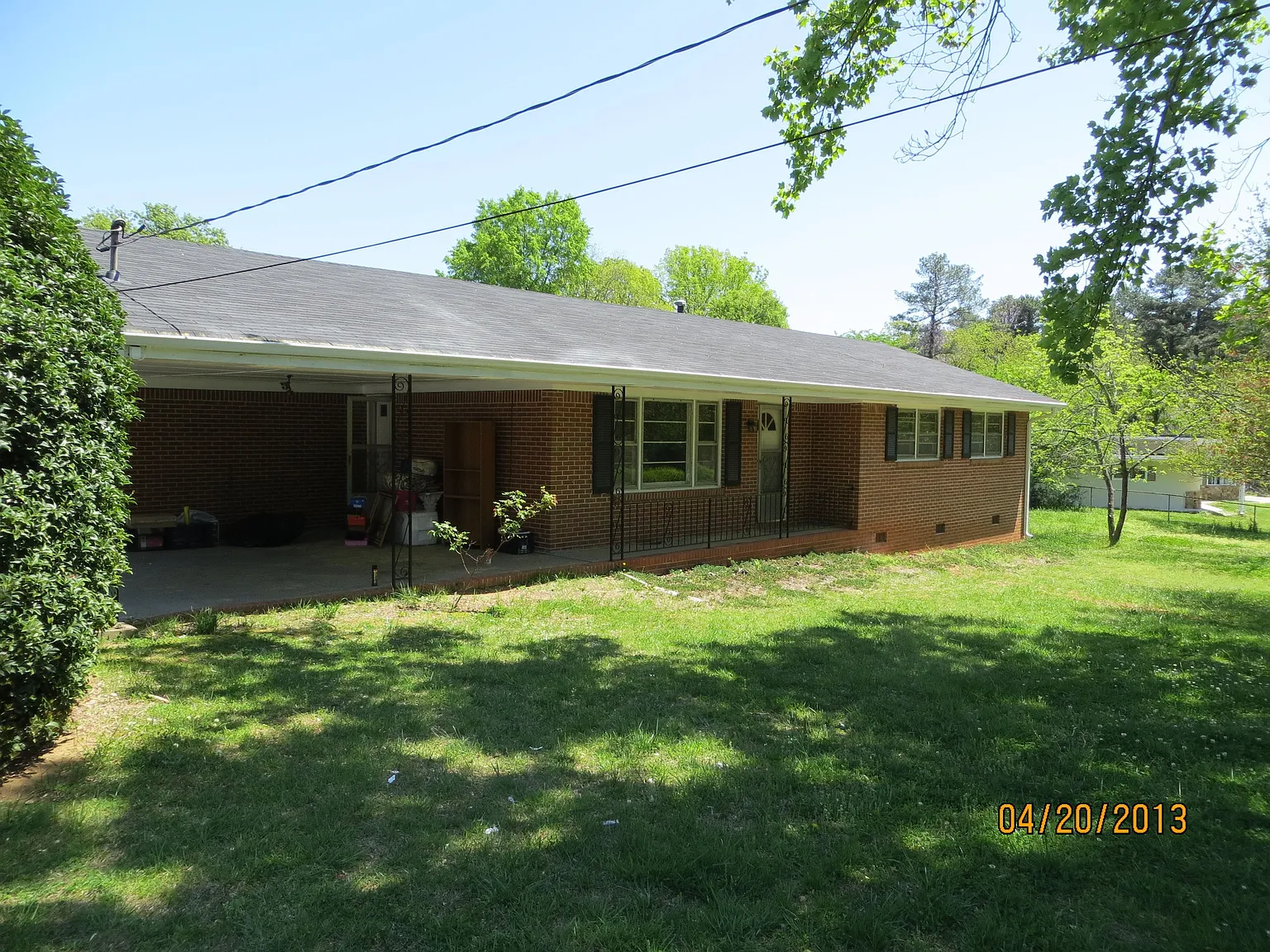 1094 Redwood Dr photo 1