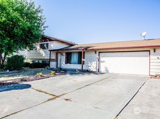 706 Sagebay Dr, Moses Lake, WA 98837
