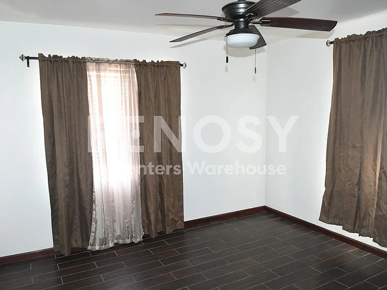 325 W Highland Ave — Photo 29