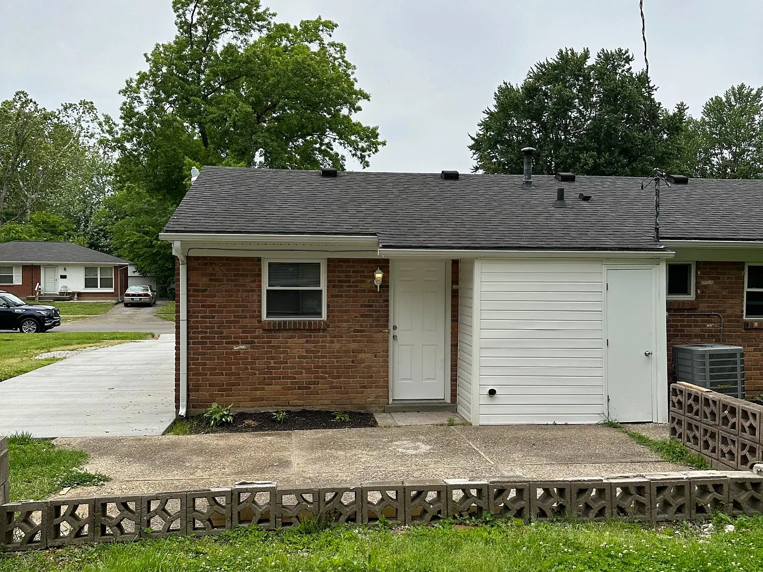 3 bed, 1000 sqft, $1,750 — Photo 4