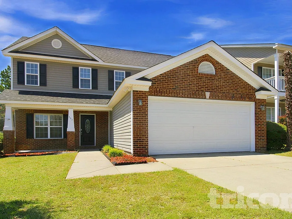 403 Parkstone Ct