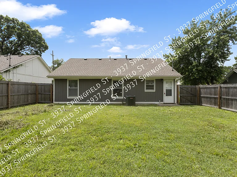 3937 Springfield St — Photo 17