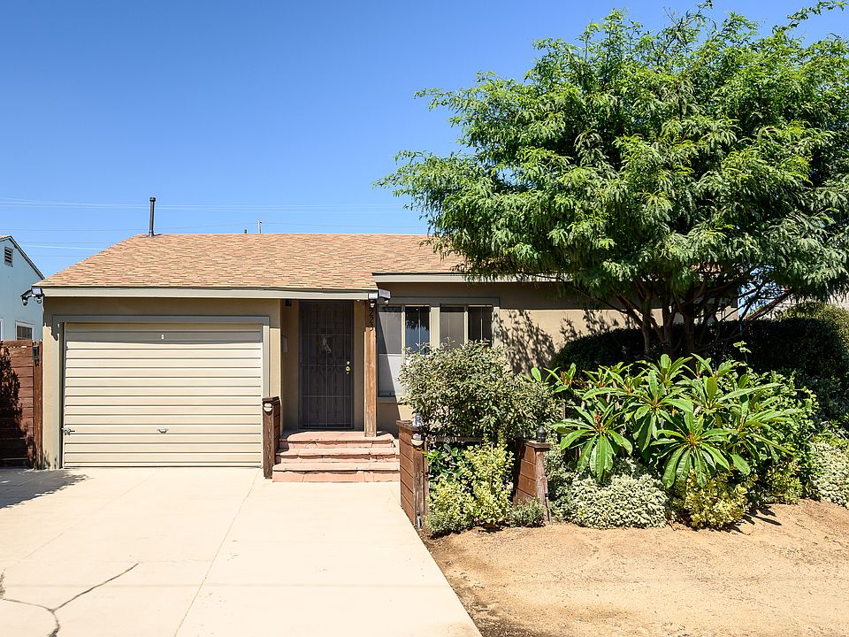 1st image of 2223 W 152nd St