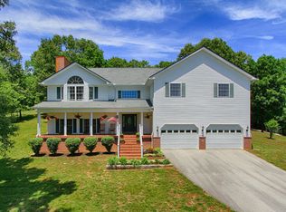 122 Settlers Rd, Harriman, TN 37748