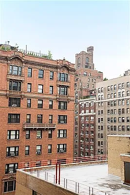 Sold by Argo Residential | media 9