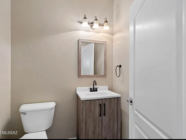 8380 N Weston Pl — Photo 19