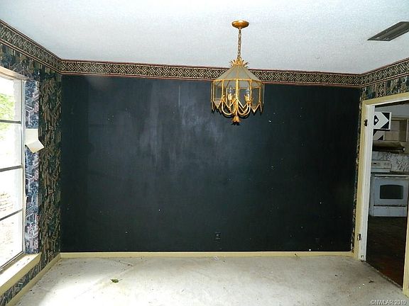 4th image of 1033 Oneal Dr