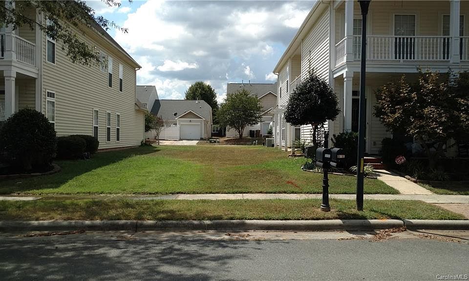 1st image of 0 Alysheba Dr #182
