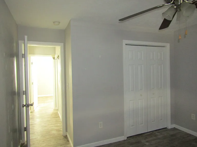 151 Heath Dr — Photo 18