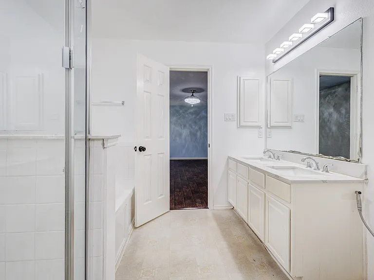 519 Darlene Trl — Photo 21