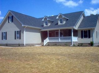 239 Meadowood Dr, Anderson, SC 29626