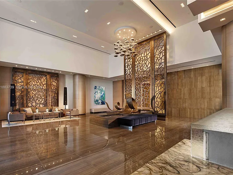 17301 Biscayne Blvd #2009 — Photo 34