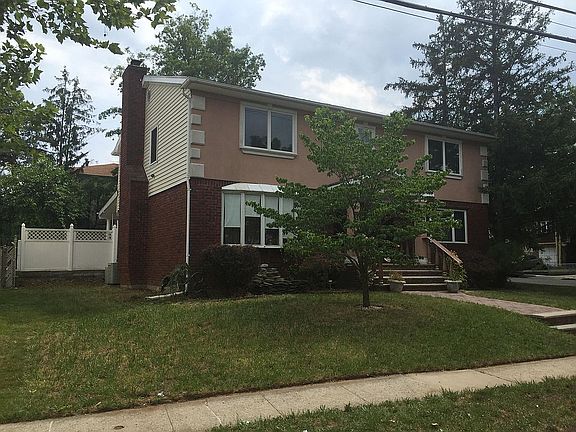 3rd image of 368 Leverett Ave