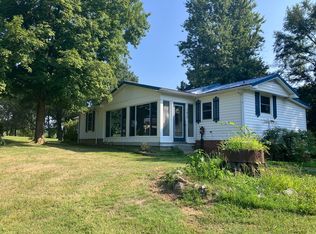 1019 Batts Dr, Clarksville, TN 37043