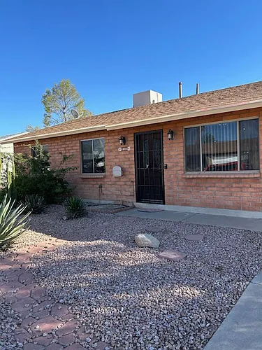 3001 W Coriander Dr Photo 1
