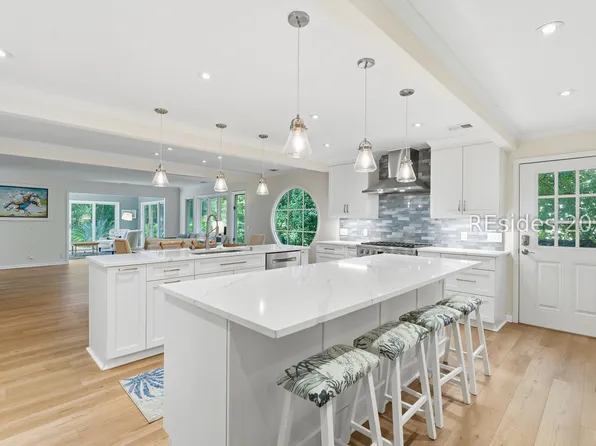 20 China Cockle Ln, Hilton Head Island, SC 29926