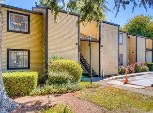 2704 SE 138th Ave APT 20, Portland, OR 97236