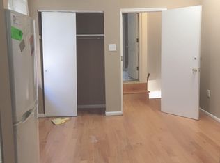 1521 Spring Garden St FLOOR 2R, Philadelphia, PA 19130