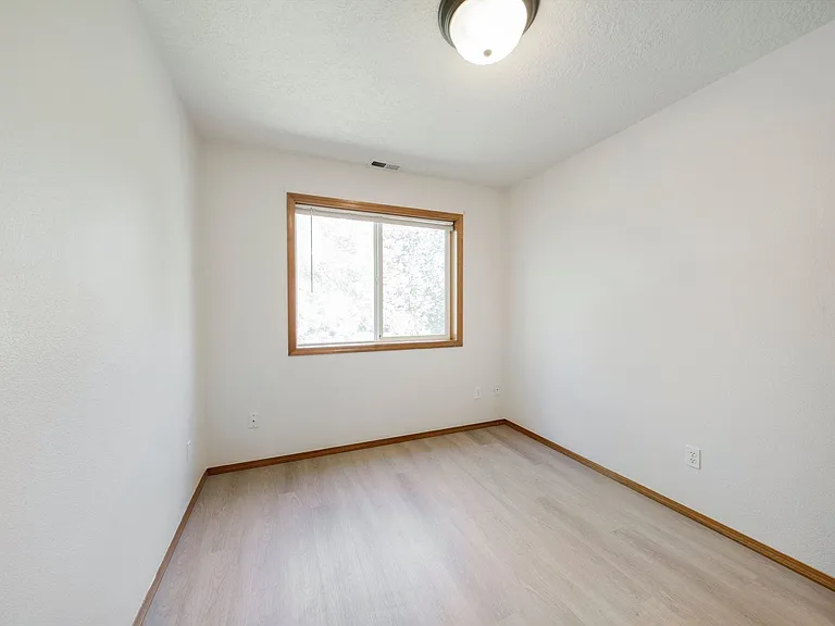 16971 SE Ankeny St — Photo 14