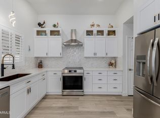 3949 W Chama Dr, Glendale, AZ 85310