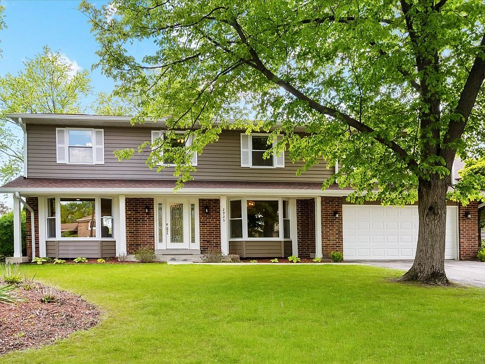 1st image of 2925 Parkside Dr