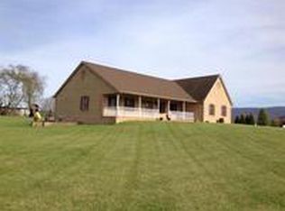 9 Canada Ct, Stuarts Draft, VA 24477