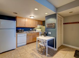 545 Donofrio Dr UNIT 3, Madison, WI 53719