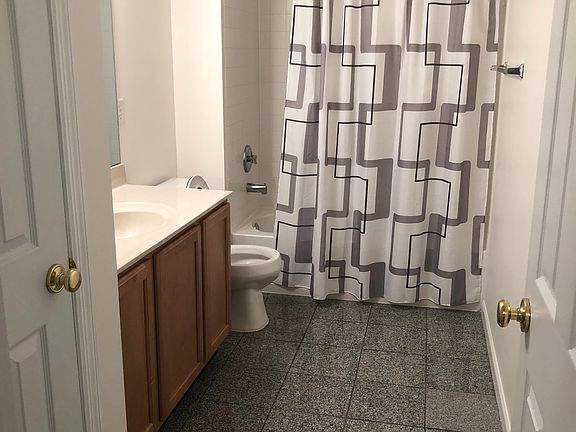 4th image of 1347 Parkview Estates Dr