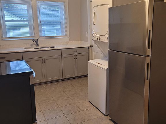 5th image of 38B Wallace St